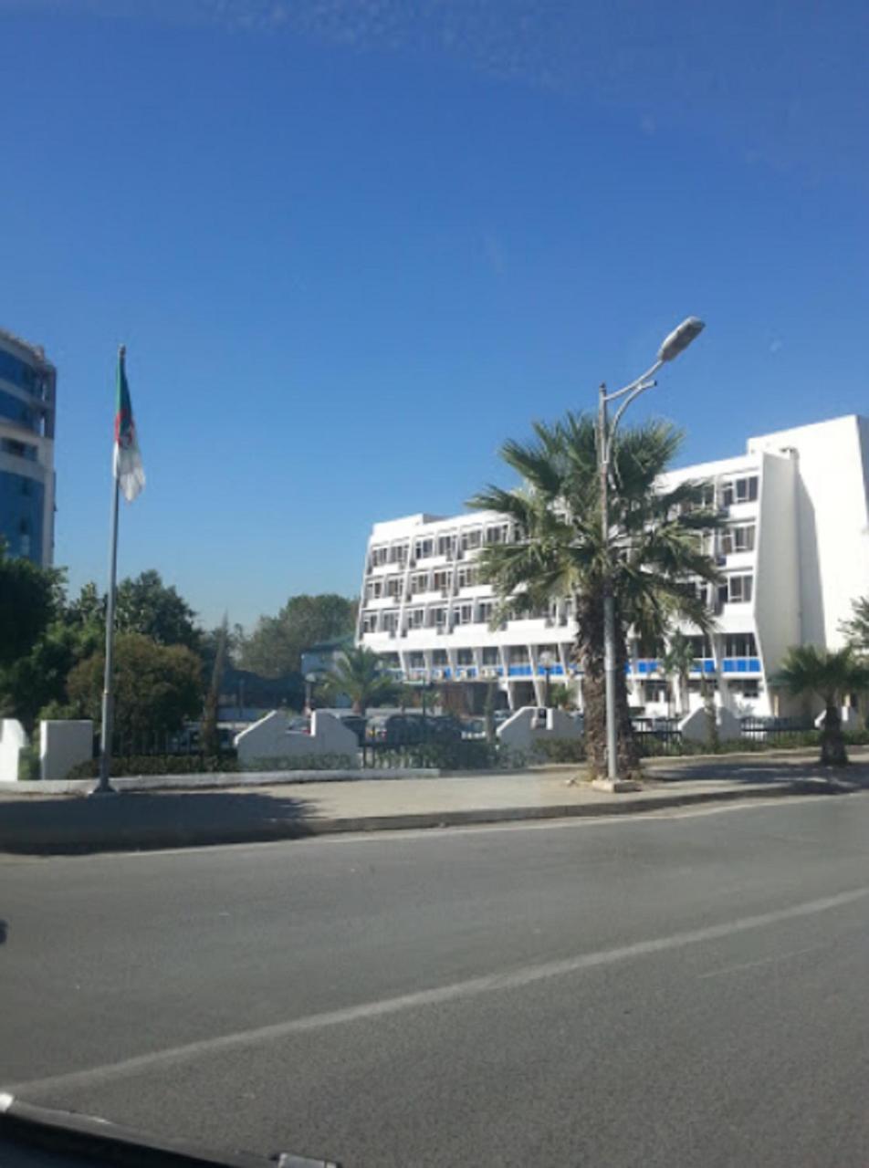 Hotel De L'Aeroport Algiers Dış mekan fotoğraf