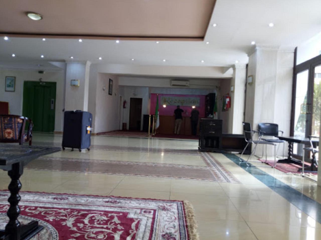 Hotel De L'Aeroport Algiers Dış mekan fotoğraf