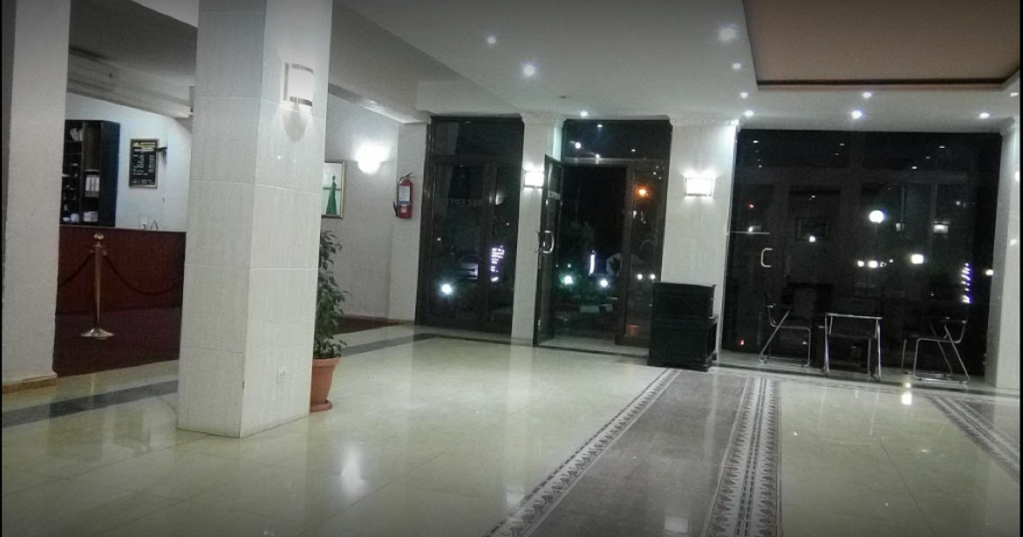 Hotel De L'Aeroport Algiers Dış mekan fotoğraf